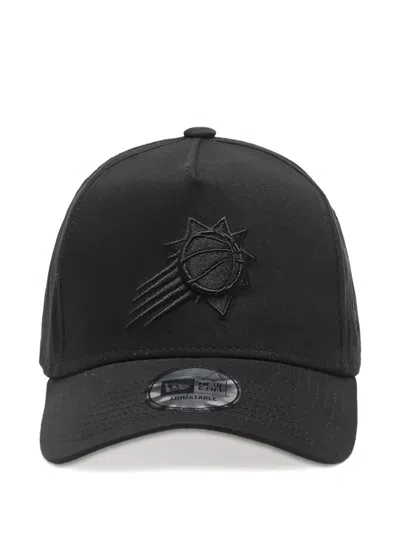 New Era Embossed-logo Baseball Cap In Black