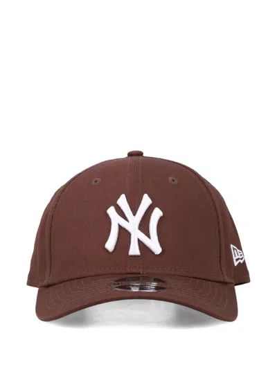 New Era Embroidered Baseball Cap In Brown
