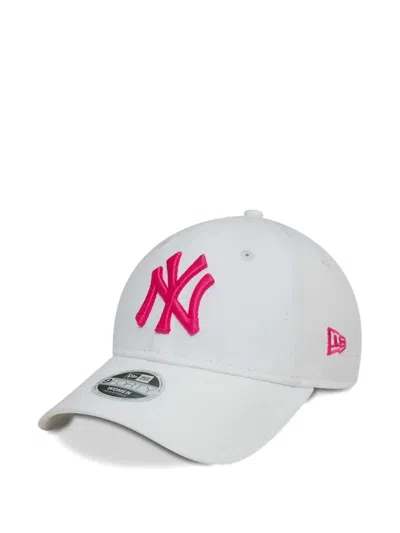 New Era Embroidered Baseball Cap In White