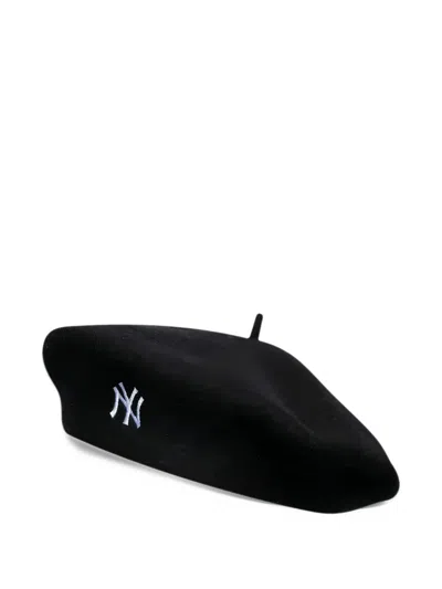 New Era Embroidered Wool Beret In Black