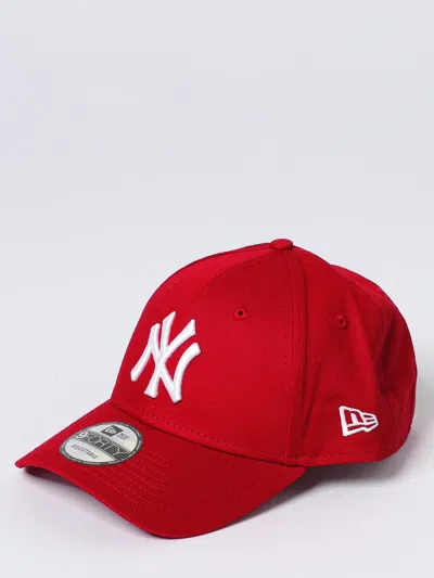 New Era Hat Men  In Red