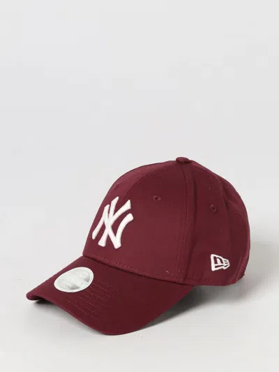 New Era Hat Woman In Burgundy