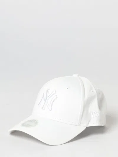 New Era Hat Woman  In White