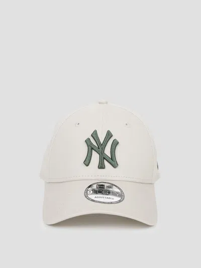 New Era League Essential 9forty Baseball Cap In Light Beige