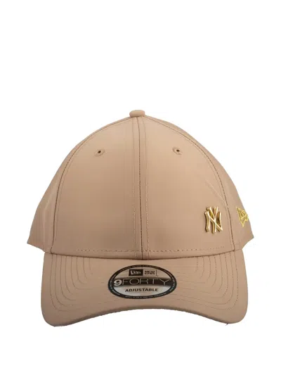 New Era Logo-applique Baseball Cap In Brown