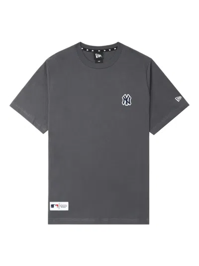 New Era Logo-embroidered Cotton T-shirt In Gray
