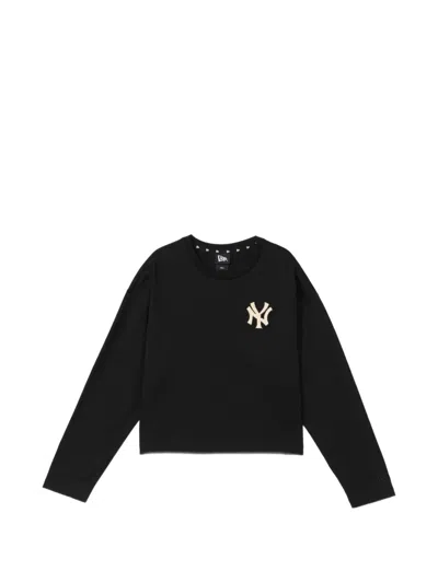 New Era Logo-embroidered T-shirt In Black