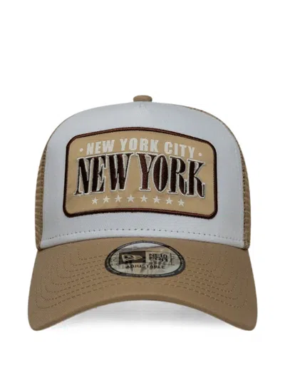 New Era Logo-patch Trucker Cap In Pink
