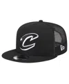 NEW ERA MEN'S BLACK CLEVELAND CAVALIERS EVERGREEN 9FIFTY TRUCKER SNAPBACK HAT