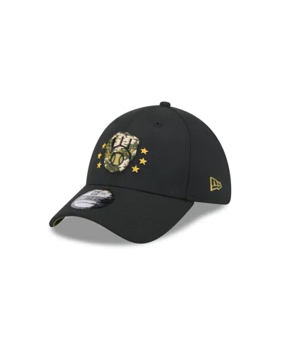 New Era Men's Black Milwaukee Brewers 2024 Armed Forces Day 39thirty Flex Hat