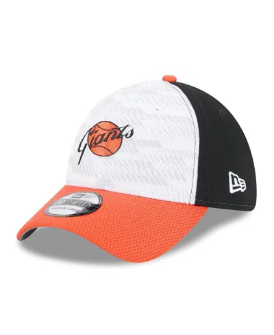 New Era Men's Black/orange San Francisco Giants 2025 Mlb Clubhouse 39thirty Flex Hat In Black,orange