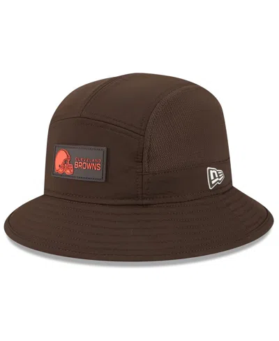 New Era Men's Brown Cleveland Browns 2025 Sideline Bucket Hat