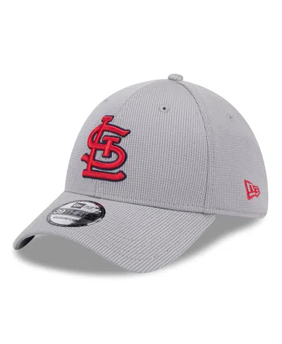 New Era Men's Gray St. Louis Cardinals Active Pivot 39thirty Flex Hat
