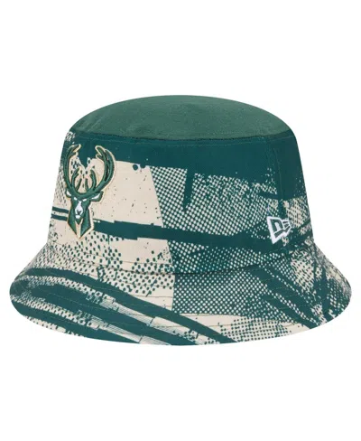 New Era Men's Hunter Green/cream Milwaukee Bucks Tip-off Bucket Hat In Hunter Green,cream
