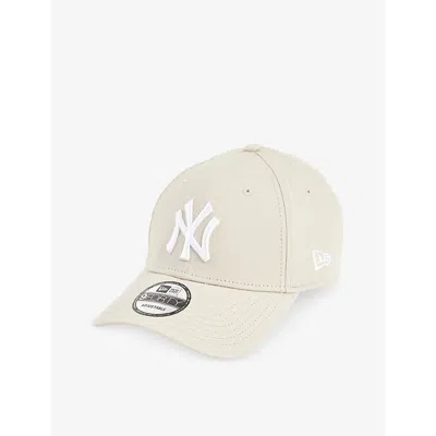 New Era Mens Light Beige 9forty New York Yankees Cotton Cap In White