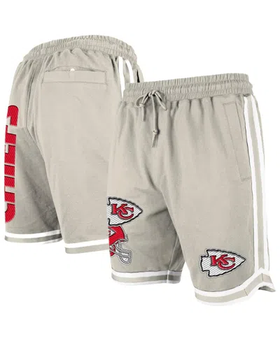 New Era Men's Light Beige Kansas City Chiefs Stone Multi Patch Shorts In Gray