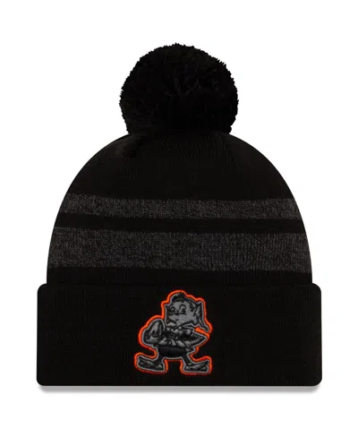 New Era Men's  Black Cleveland Browns Dispatch Cuffed Knit Hat With Pom