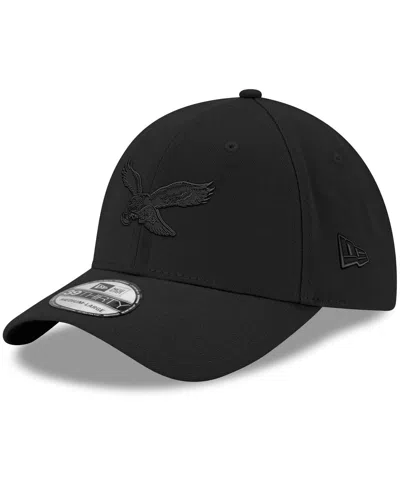 New Era Men's  Philadelphia Eagles Black On Black Historic Logo 39thirty Flex Hat