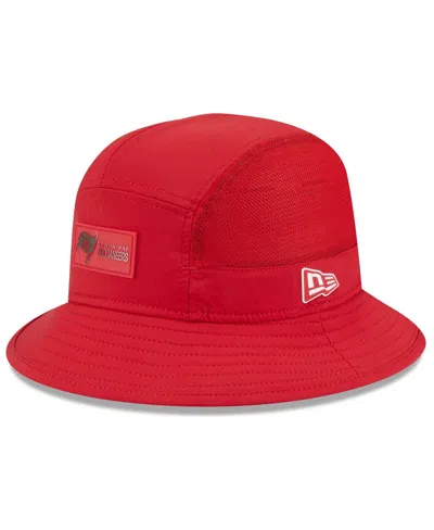 New Era Men's Red Tampa Bay Buccaneers 2025 Sideline Bucket Hat