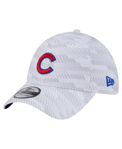 New Era Men's White Chicago Cubs Graded 39thirty Stretch Fit Hat