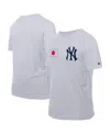 New Era Men's White New York Yankees Japanese Flag T-shirt In White