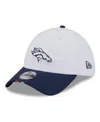 New Era Men's White/navy Denver Broncos 2025 Nfl Training Camp 39thirty Flex Hat