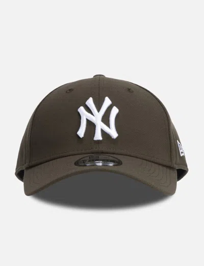 New Era New York Yankees Earth Tonal Cap In Green