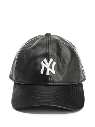 New Era New York Yankees Leather Cap In Black