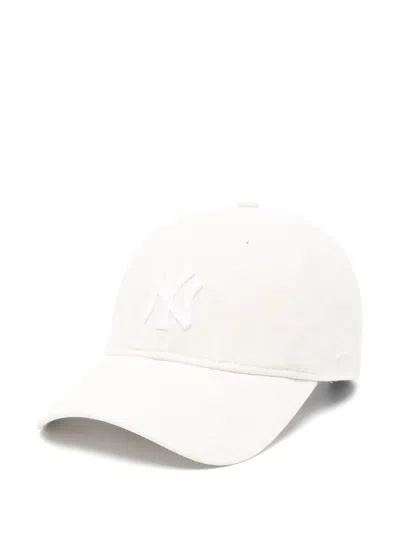 New Era New York Yankees Mlb Embroidered Baseball Cap In Black