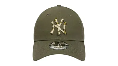 Pre-owned New Era New York Yankees Season Infill 9forty Cap (ss25) In Green