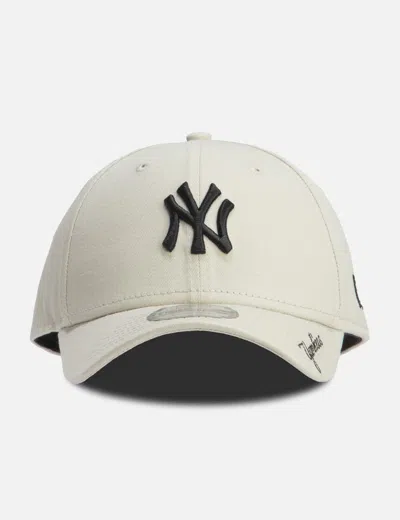 New Era New York Yankees Visor 9forty Cap In White