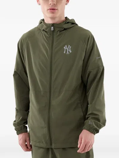 New Era New York Yankees Windbreaker In Green
