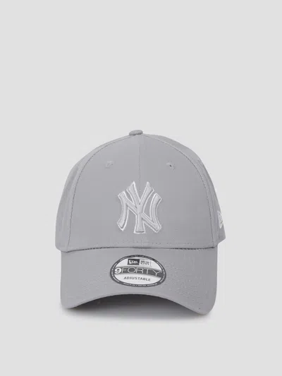New Era Outline 9forty Cap In Gra
