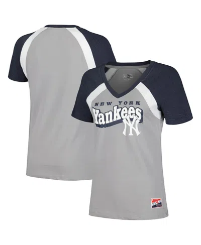 New Era Women's Gray New York Yankees Heathered Raglan V-neck T-shirt