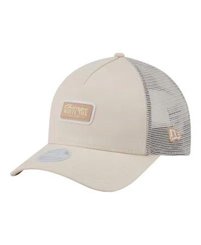 New Era Women's Light Beige Chicago White Sox Tonal Patch 9forty M-crown A-frame Trucker Adjustable Hat In Neutral