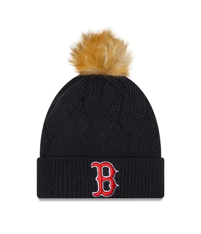 New Era Women's  Navy Boston Red Sox Snowy Cuffed Knit Hat With Pom