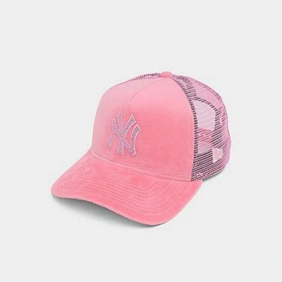 New Era Women's New York Yankees Mlb Velour Trucker Hat In Multi