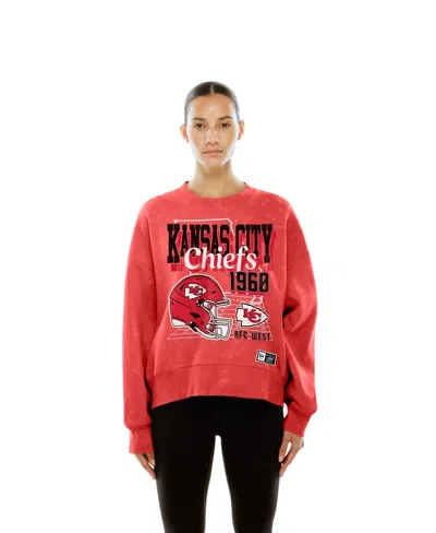 New Era Women's Red Kansas City Chiefs Throwback Mineral Wash Boxy Fleece Crewneck Sweatshirt
