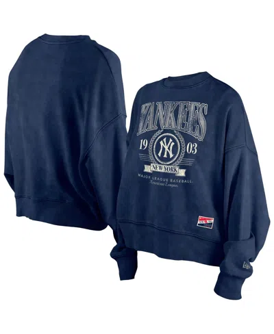 New Era Women's Navy New York Yankees Throwback Boxy Enzyme Wash Fleece Crewneck Pullover