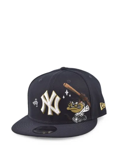 New Era X New York Yankees Mlb X Looney Tunes Taz 9fifty Baseball Cap In Blue