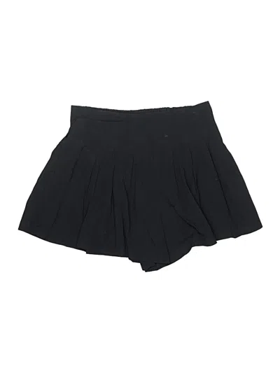 Pre-owned New In Shorts In Black