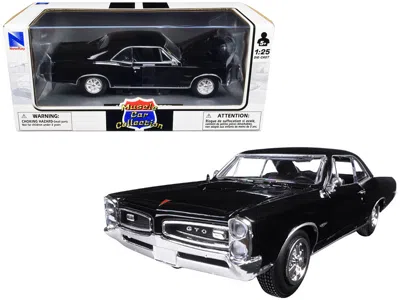 New Ray 1966 Pontiac Gto Black "muscle Car Collection" 1/25 Diecast Model Car By