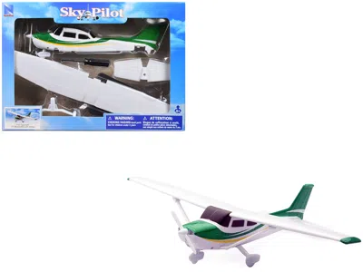 New Ray Model Kit Cessna 172 Skyhawk Aircraft White With Green And Yellow Stripes "sky Pilot" Series 1/42 Pl In Multi
