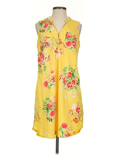 Pre-owned New York And Company Casual Dress In Yellow