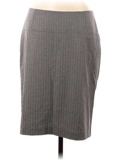 Pre-owned New York And Company Casual Skirt In Gray