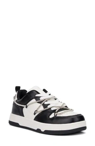 New York And Company Fable Metallic Sneaker In Black