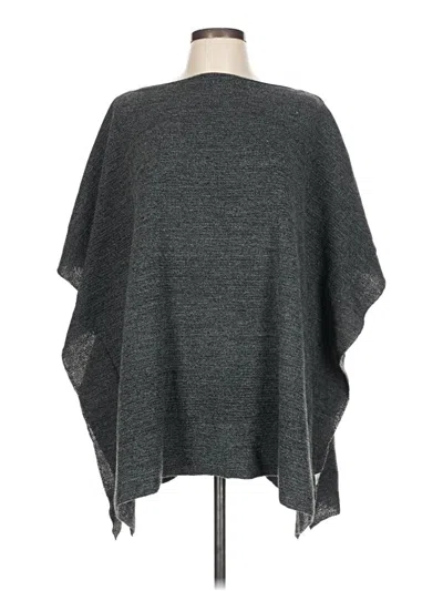 New York And Company Poncho In Gray