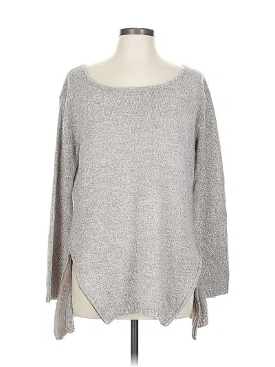 Pre-owned New York And Company Pullover Sweater In Gray