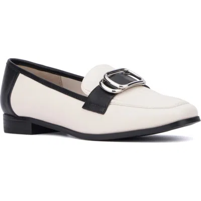 New York And Company Ramira Buckle Loafer In Black/white