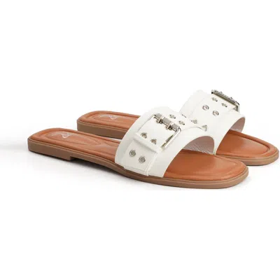 New York And Company Rey Slide Sandal In White